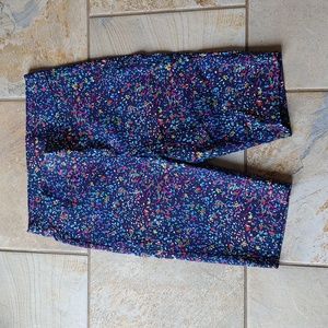 Rafaella Comfort Multicolored Shorts, Size 6